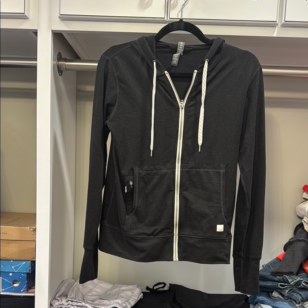 Vuori Halo performance Hoodie